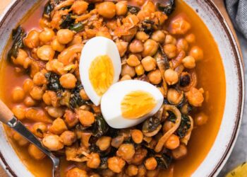 How to make Potaje de Vigilia