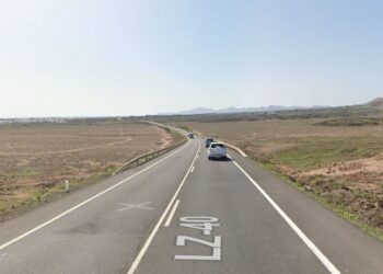 Puerto del Carmen dual carriageway opposed