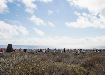 Queues reflect changes in tourism