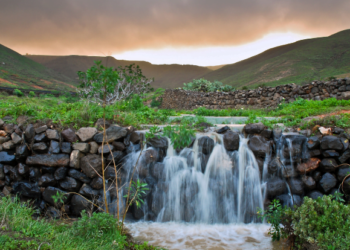 Floods and rainbows