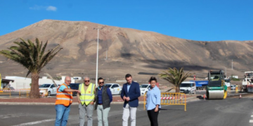 €897,000 to repair road from IES Yaiza to Puerto Calero