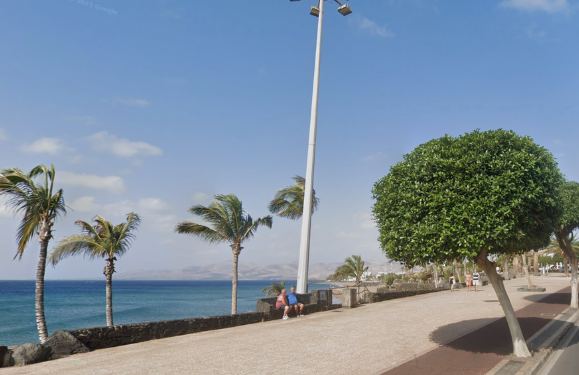 Arrested for robbing a tourist in Puerto del Carmen