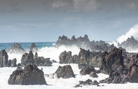 Rough seas warning
