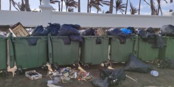 Yaiza Ayuntamiento apologises for rubbish pile up