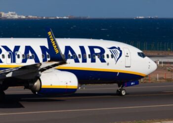 Air traffic control strike demands