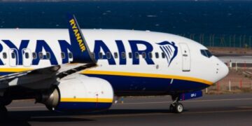 Air traffic control strike demands