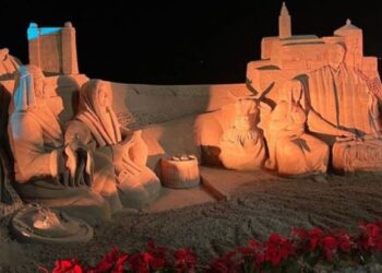 Sand belén unveiled at Playa del Reducto
