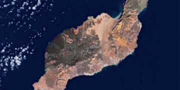Satellite captures stunning snapshot of Lanzarote