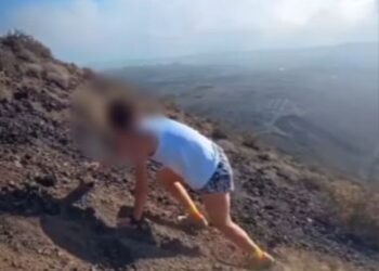 Volcano scramble controversy