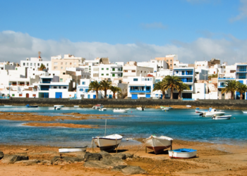 Screening to locate Arrecife cases