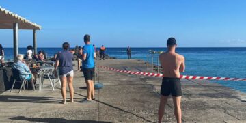 Seabed collapse at Playa Chica