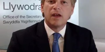 UK to consider regional air corridors
