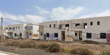 “Skeleton” building row