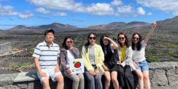 Lanzarote promotes itself to the South Korean and American markets