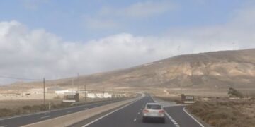 Caught driving at 186km/h
