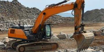 Staff shortages in tourism and construction