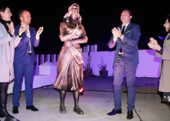 Statue unveiled in Femes