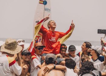 Lanzarote surfer Dylan Donegan U16 world champion