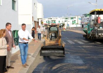 Playa Blanca taxi rank facelift