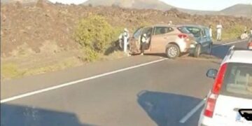 Three injured in accident involving several cars