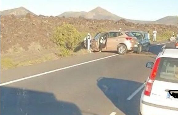 Three injured in accident involving several cars
