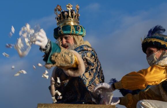 Three Kings arrive!