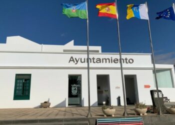 Tías Ayuntamiento terminate Insae contract