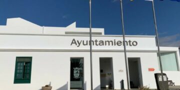 Tías Ayuntamiento terminate Insae contract