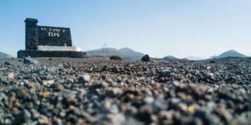 Petrol discount “discriminates against Lanzarote and Fuerteventura”