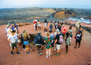 Tourist Centres Closed