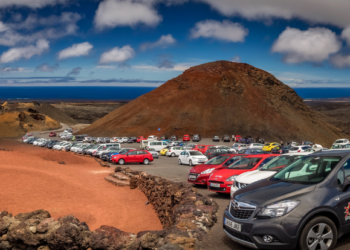 Parking to end at Timanfaya?