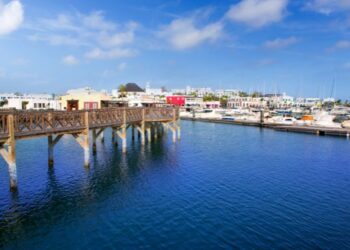 Tinajo Ayuntamiento organises trip to the south