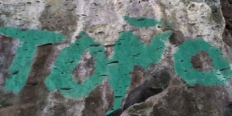 Name written in graffiti found in volcanic tube