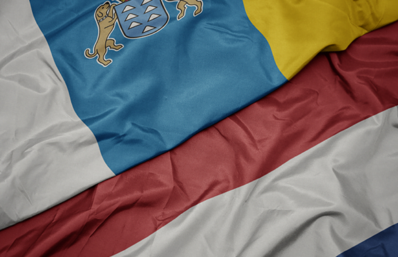 Dutch tourists return as Canarian Government promises testing regime
