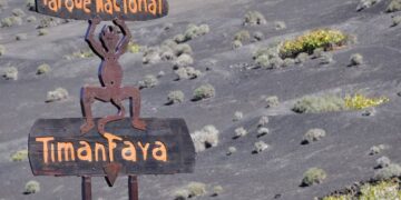 Tourist centres received almost 400,000 visitors in August
