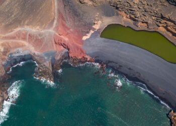 Tourist rescued after falling at El Golfo