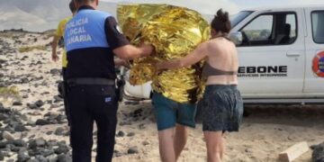 Tourist rescued at Famara