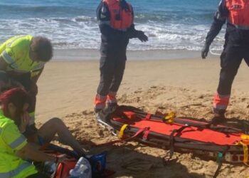 Tourist rescued at Papagayo
