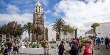 Average tourist spend increases