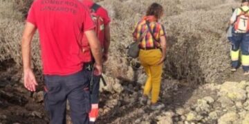 Tourists lost in the Malpaís