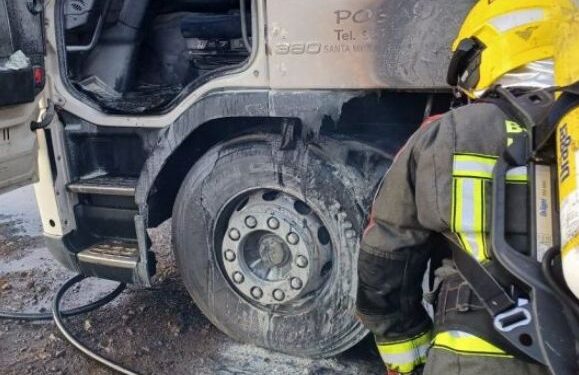 Truck fire in Arrecife