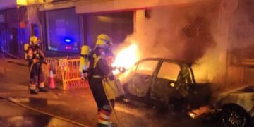 Two cars set on fire