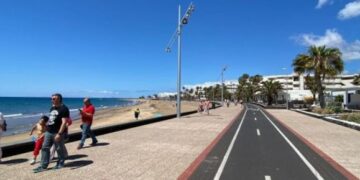 Road resurfacing project continues