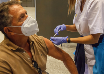 Vaccinations up as Lanzarote holds steady
