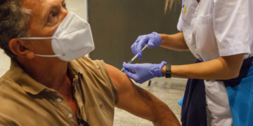 Vaccinations up as Lanzarote holds steady