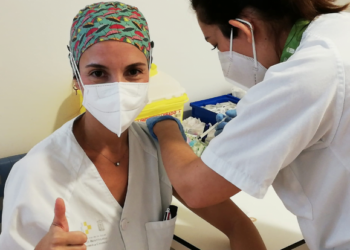 Vaccine reaches 40,000 Canarians