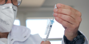 Canary Islands to receive 54,000 children vaccine doses