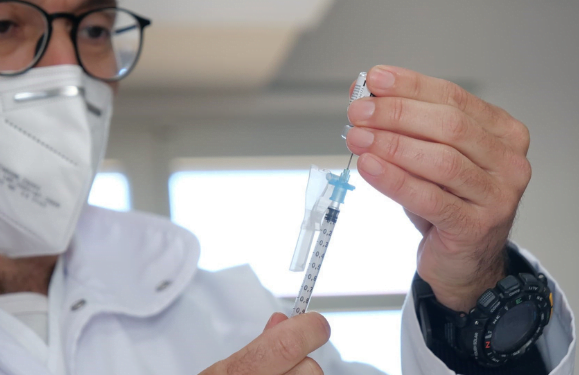 Canary Islands to receive 54,000 children vaccine doses