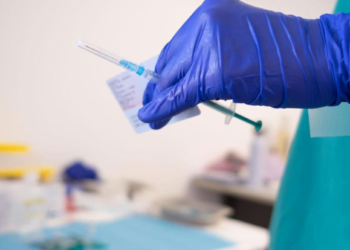 Child vaccines “not necessary yet”