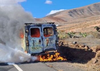 Vehicle fire in Mala